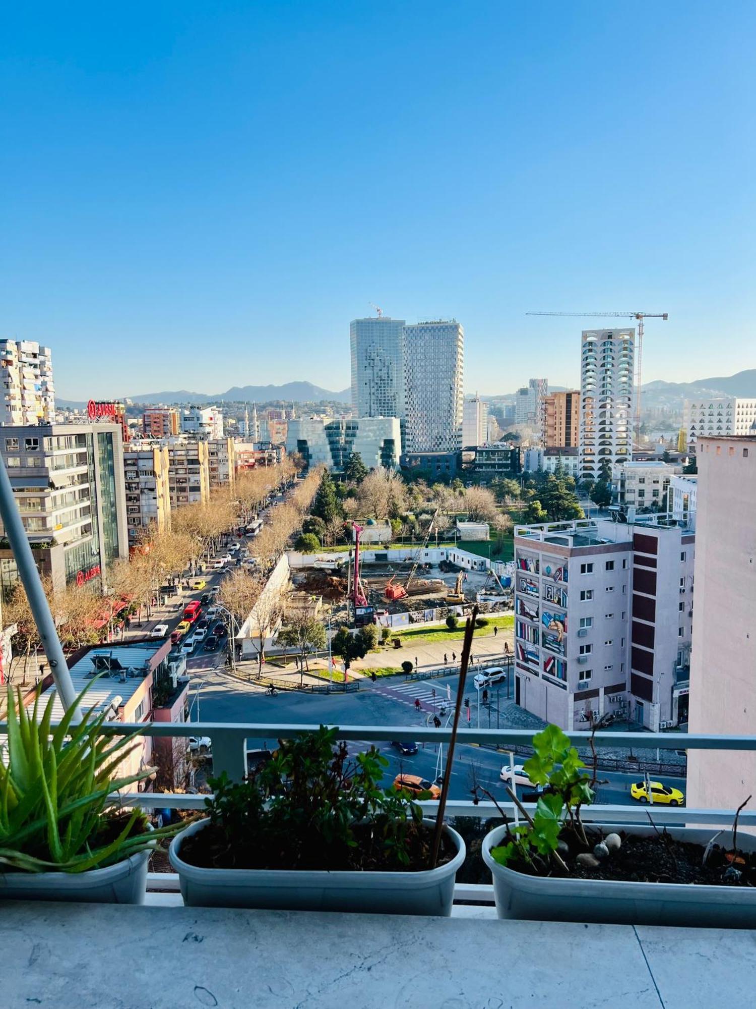 Tirana Gallery Apartment - City Center View Luaran gambar