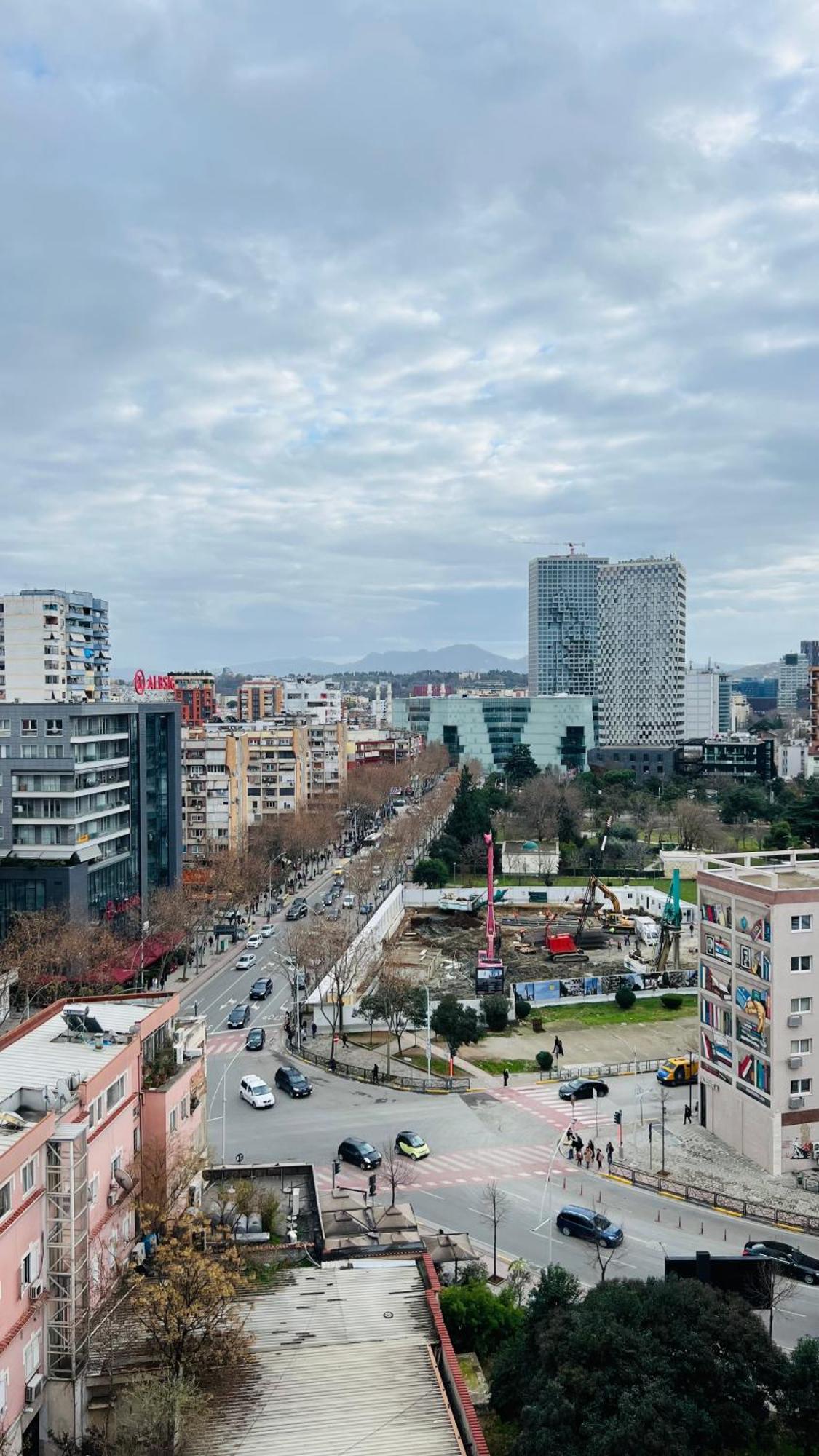 Tirana Gallery Apartment - City Center View Luaran gambar