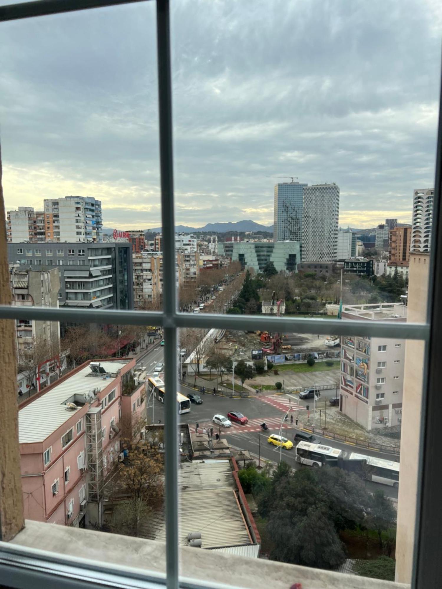 Tirana Gallery Apartment - City Center View Luaran gambar