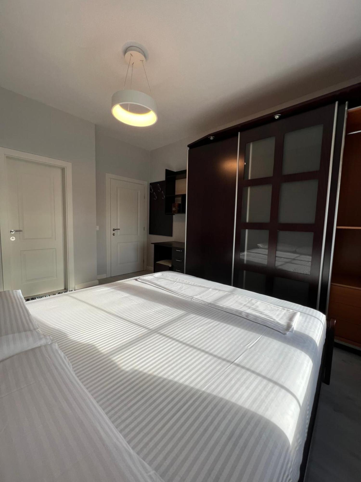 Tirana Gallery Apartment - City Center View Luaran gambar